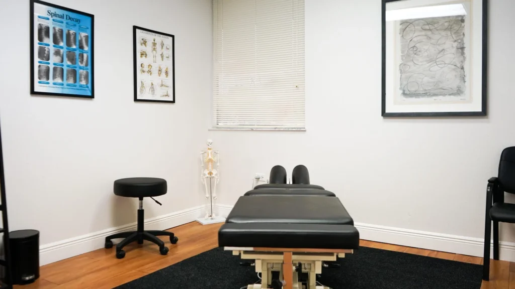 loucil-chiropractic-office