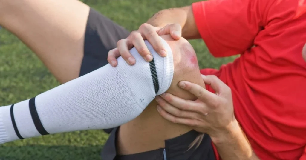 Power-Up-Your Recovery-Laser-Therapy-for-Sports-Injuries-in-ives-estates